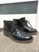 Botki czarne lakierowane ocieplone