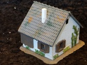 FALLER Wiejski Dom Jednorodzinny model do kolejki elektrycznej TT (1:120)