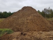 Oddam ziemię z wykopu