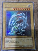Karty Yu-Gi-Oh, Pierwsza Seria, Blue-Eyes White Dragon SDK-E001