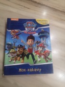 Książka Psi Patrol z figurkami oraz planszą 