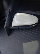 Lusterko lewe rav4 IV biała perła 070