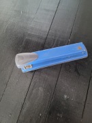 Zszywacz biurowy solidny,metalowy firmy REXEL AQUARIUS 