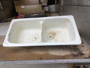 Stary zlew żeliwny loft, industrial 