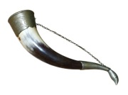 Róg obfitości myśliwski zdobiony z okuciem