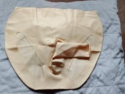 Latexowe majtki męskie z miejscem 