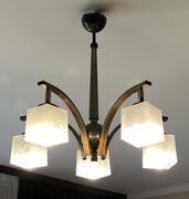 Lampa do pokoju lub salonu.