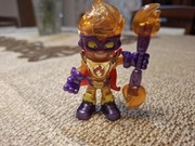 Super things Duża figurka ogień.mały gratis.