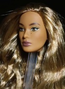 Główka Nichelle - Barbie Basics Neutral You Create Kit Looks Signature Doll