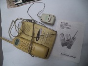 Stary aparat telefoniczny analogowy Uniden bezprzewodowy z sekretarką