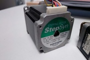 Silnik krokowy Sanyo StepSyn DC 2.5A 1.8s 103H7125