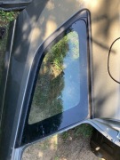 Toyota Corolla  E 21 kombi szyba lewa karoseryjna