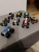 Zestaw 8 sztuk Monster Truck Hot Wheels