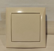 Berker kwadrat Łącznik 1 klawiszowy  biały + ramka