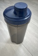 Shaker / bidon sportowy do odżywek, na siłownie, trening, 700 ml