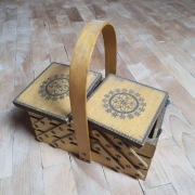 Drewniana Niciarka Harmonijkowa – Vintage / Retro