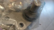 2 nowe sworznie wahacza / przeguby kulowe do Mercedes Vito W639 Viano W639