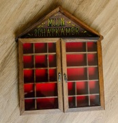Gablotka, witryna na figurki, miniatury