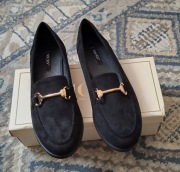 Półbuty damskie, czółenka, czarne.