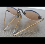 Stare okrągłe kryształowe okulary z Cesarskich Chin. Zabytkowe.