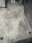 Dywaniki Doma oryginalne Audi a6 c5 używane 