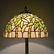 Lampa witrażowa bambus, wzór tiffany, lampka nocna