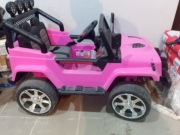 Auto na akumulator  Jeep Różowy 4x45W samochód dla dzieci 