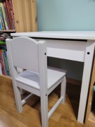 Zestaw biurko I krzesło  dla dziecka Sundvik Ikea