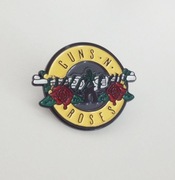 solidna kolorowa pin button przypinka metalowa Guns N' Roses