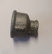 Mufa ocynk redukcyjna gw 1 1/4x 1/2 gw dn 32/15