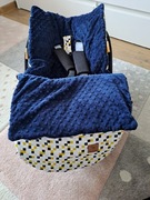 Nosidełko-fotelik samoch. Cybex i śpiworek Lanila 