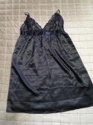 Czarna koszula nocna z koronką Sinsay S