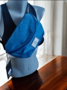 Markowa nowa z metką nerka saszetka Dynamic nowa z metką granatowa