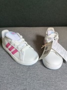 Buty dziecięce Adidas grand court 2.0 K