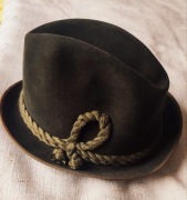 Kapelusz myśliwski/ ludowy 