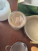 kolekcjonerski komplet do tradycyjnej japońskiej ceremonii parzenia herbaty