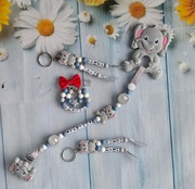 Zestaw zawieszka do smoczka+gryzak+przypinka+2x brelok 