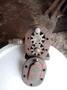 Pompka do tłoczenia emulsji.