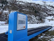 Wyciąg narciarski taśmowy. Przenośnik taśmowy SNOWMAX podobny do SUNKID