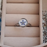 Pierścionek regulowany niezapominajka stał chirurgiczna żywica 