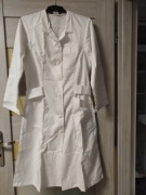 Fartuch lekarski , laboratoryjny damski M/ L NOWY 