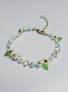 Pleciona bransoletka kwiatki