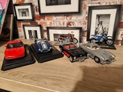 Model Bburago 1/24 - Cobra, Corvette, Mercedes + 2 motocykle