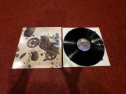 988. LP Winyl tanley Clarke – Rocks, Pebbles And Sand Epic EPC 84342 BDB +