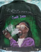 Kurtka jeans custom ręcznie malowana Snoop dogg