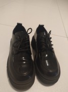 Lakierowane loafersy  DeeZee rozm 32