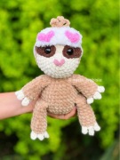 Leniwiec z maseczką | Maskotka Pluszak na szydełku Handmade (Amigurumi)