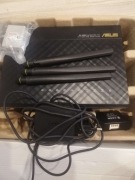 Router Asus AC68U