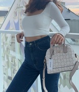 Guess pudrowy róż Kremowa torebka do ręki i ramię regulowany pasek 