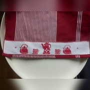 Ręcznik kuchenny z ręcznym haftem na taśmie